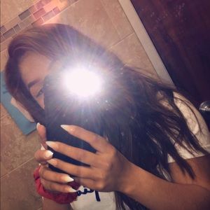 Meet your Posher, Leena